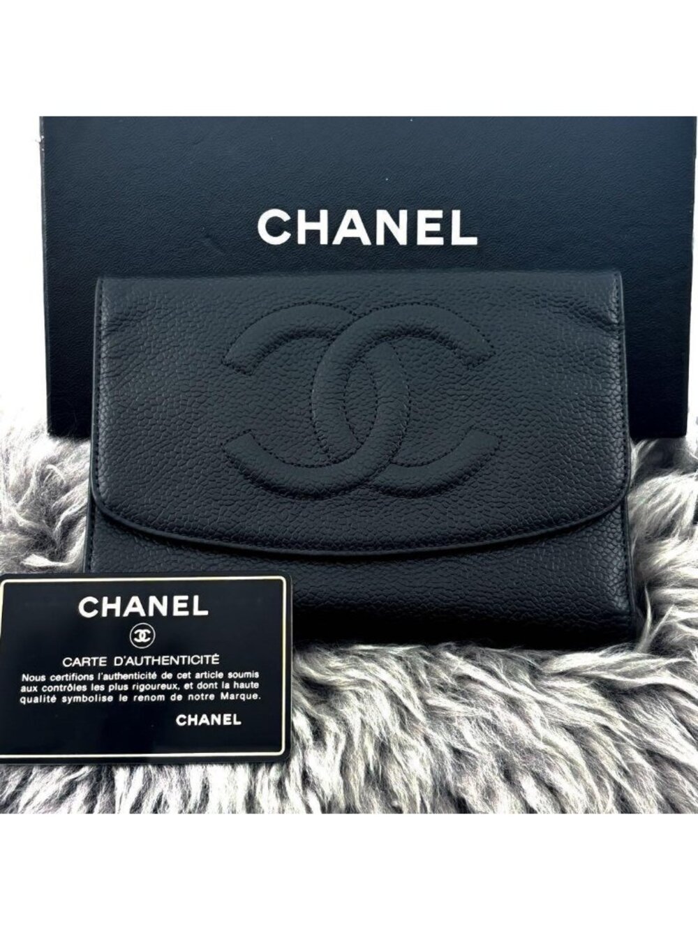 Chanel Wallet Jumbo CC Logo Caviar Trifold Charm Black